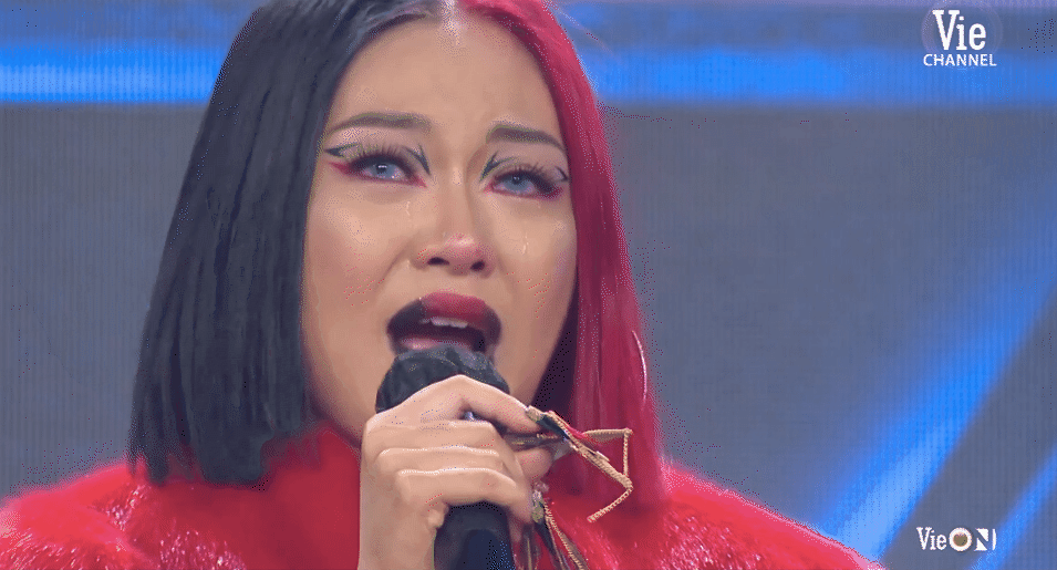 Hé lộ khoảnh khắc Binz - Wowy làm hòa sau tranh cãi, Karik mắt đỏ hoe vì 1 thí sinh Rap Việt - Ảnh 5.