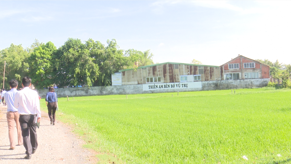 Ch&acirc;n dung &ocirc;ng L&ecirc; T&ugrave;ng V&acirc;n, người ở Tịnh thất Bồng Lai vừa bị khởi tố tội loạn lu&acirc;n - Ảnh 2.