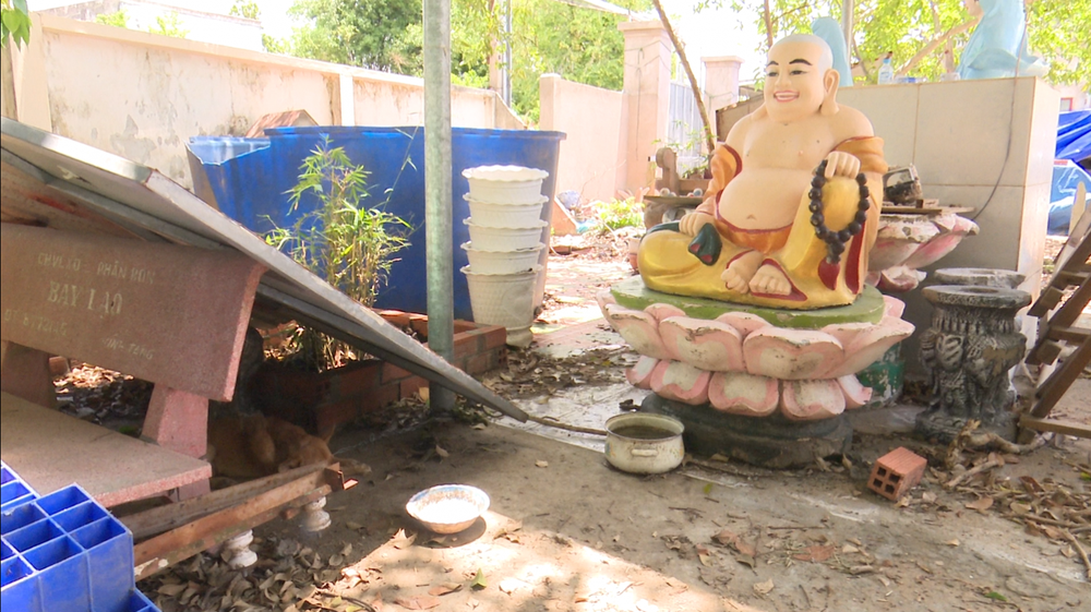 Ch&acirc;n dung &ocirc;ng L&ecirc; T&ugrave;ng V&acirc;n, người ở Tịnh thất Bồng Lai vừa bị khởi tố tội loạn lu&acirc;n - Ảnh 3.