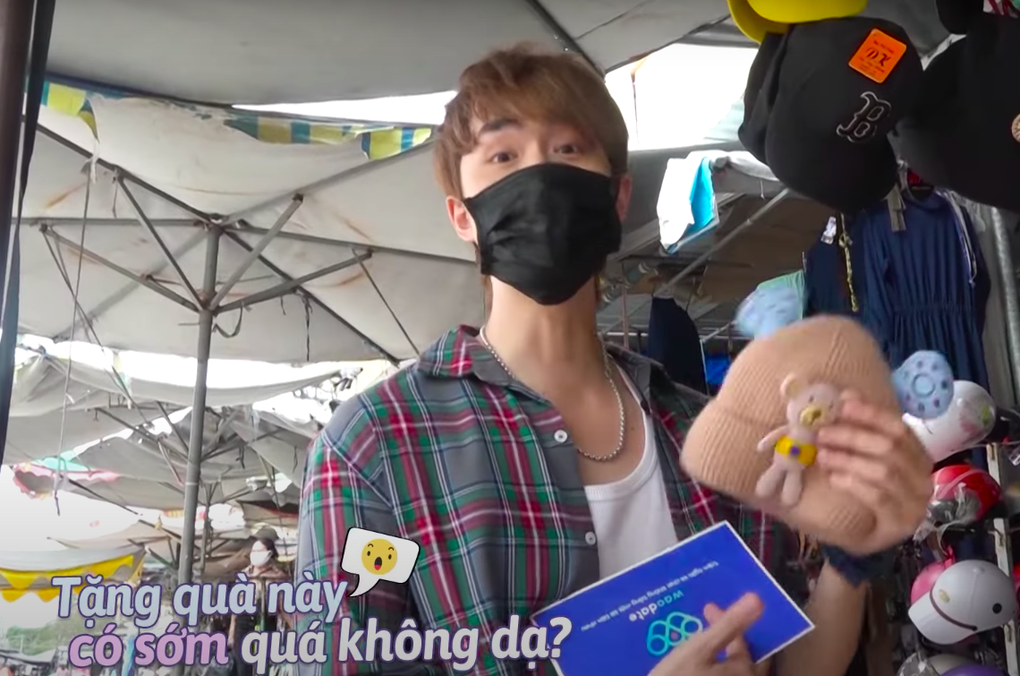 Vũ Thịnh rủ Fanny Trần đăng ký kết hôn, chưa gì đã đòi mang vợ về cho mẹ? - Ảnh 3. Vũ Thịnh rủ Fanny Trần đăng ký kết hôn, chưa gì đã đòi mang vợ về cho mẹ? - Ảnh 3.