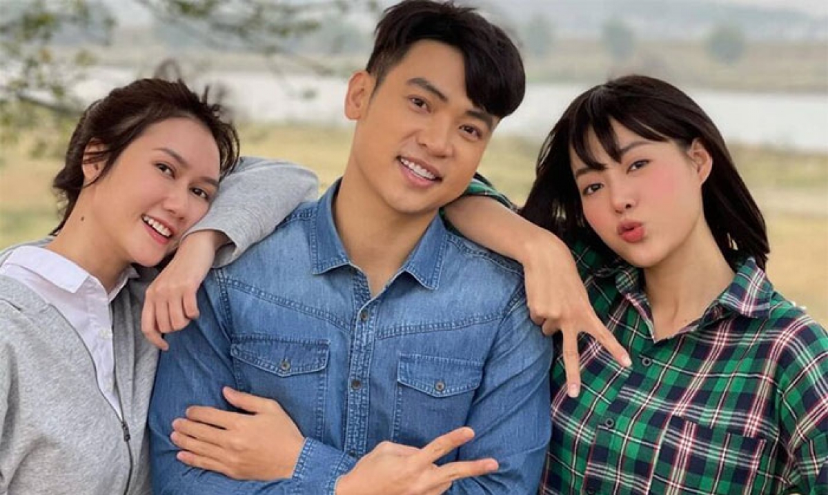 10 phim Việt có rating cao nhất 2021: Top 1 là cái tên cực sốc, Hương Vị Tình Thân đâu mất rồi? - Ảnh 5. 10 phim Việt có rating cao nhất 2021: Top 1 là cái tên cực sốc, Hương Vị Tình Thân đâu mất rồi? - Ảnh 5.