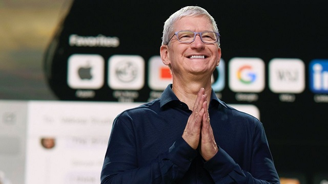 Apple là công ty đầu tiên trên thế giới có giá trị vốn hóa thị trường đạt mốc 3 nghìn tỷ USD, vậy lương của Tim Cook sẽ khủng tới mức nào? - Ảnh 1.