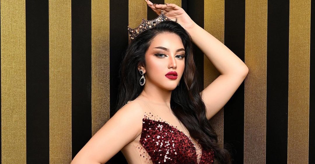 Nữ diễn viên 23 tuổi bị bắt khẩn vì bán dâm nghìn đô, “tóm sống” trong tình trạng khoả thân ở khách sạn 5 sao - Ảnh 2. Nữ diễn viên 23 tuổi bị bắt khẩn vì bán dâm nghìn đô, “tóm sống” trong tình trạng khoả thân ở khách sạn 5 sao - Ảnh 2.