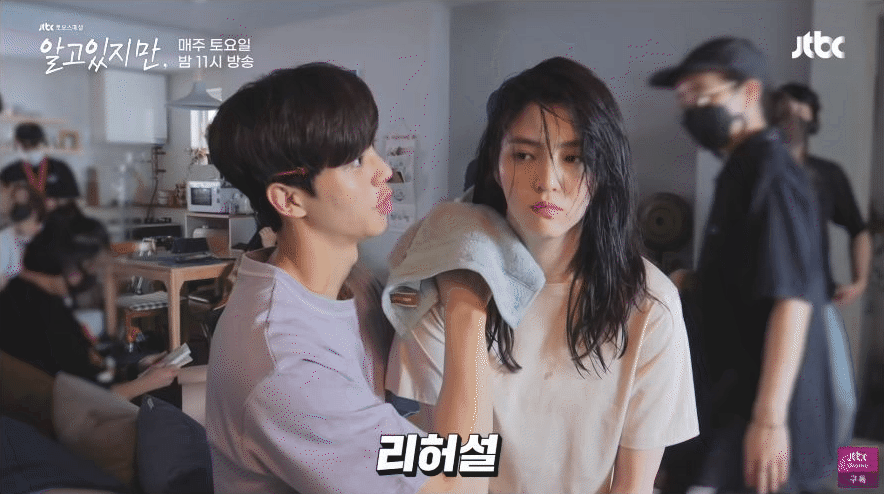 3 cặp đ&ocirc;i H&agrave;n ở hậu trường c&ograve;n t&igrave;nh hơn tr&ecirc;n phim: Cả Song Hye Kyo lẫn Song Joong Ki đều t&igrave;m được hạnh ph&uacute;c mới? - Ảnh 6.