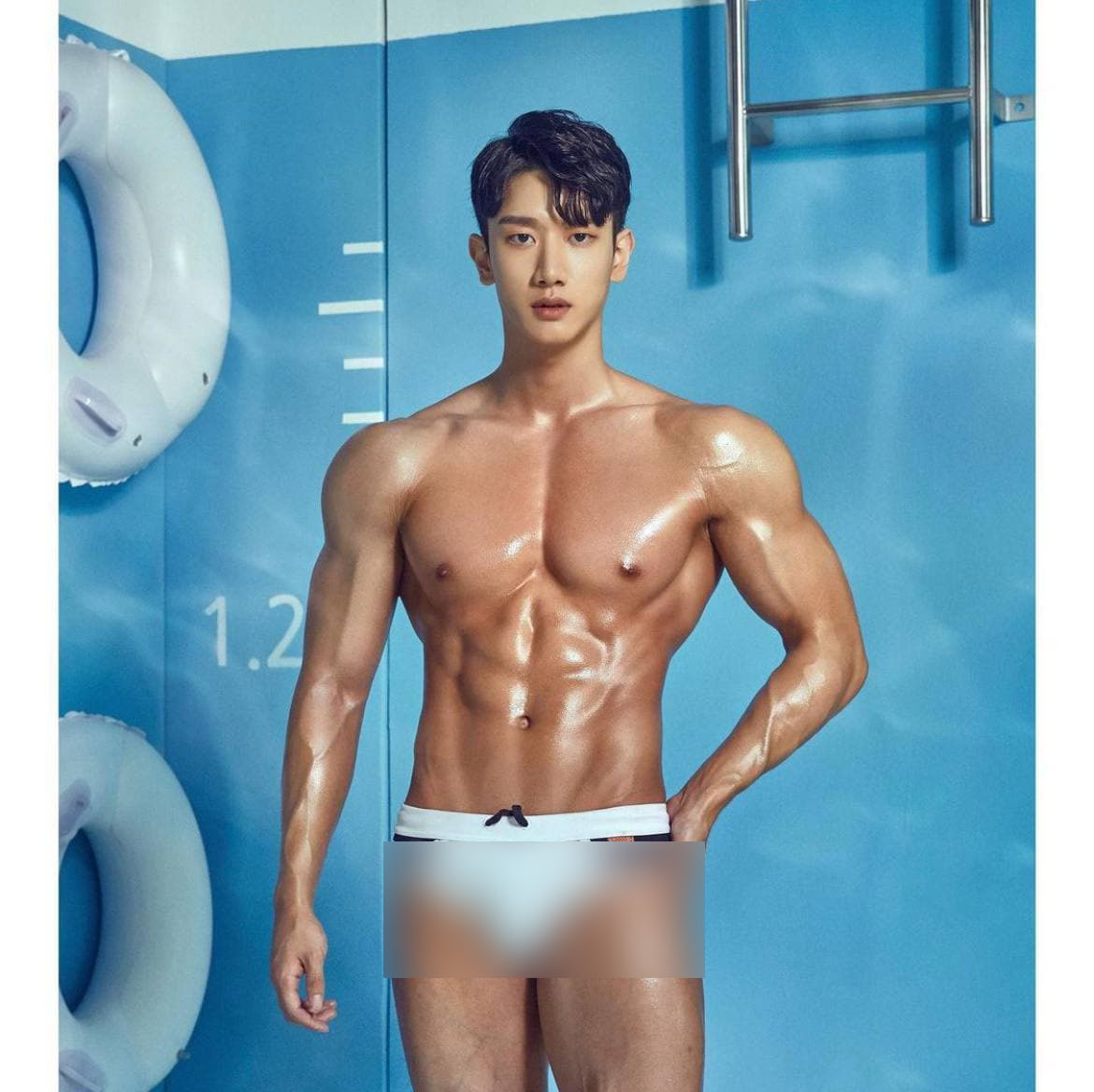 Loạt ảnh 18+ mặc độc... nội y cực sexy của trai đẹp được mỹ nhân hot nhất Địa Ngục Độc Thân nắm tay ra về! - Ảnh 2. Loạt ảnh 18+ mặc độc... nội y cực sexy của trai đẹp được mỹ nhân hot nhất Địa Ngục Độc Thân nắm tay ra về! - Ảnh 2.