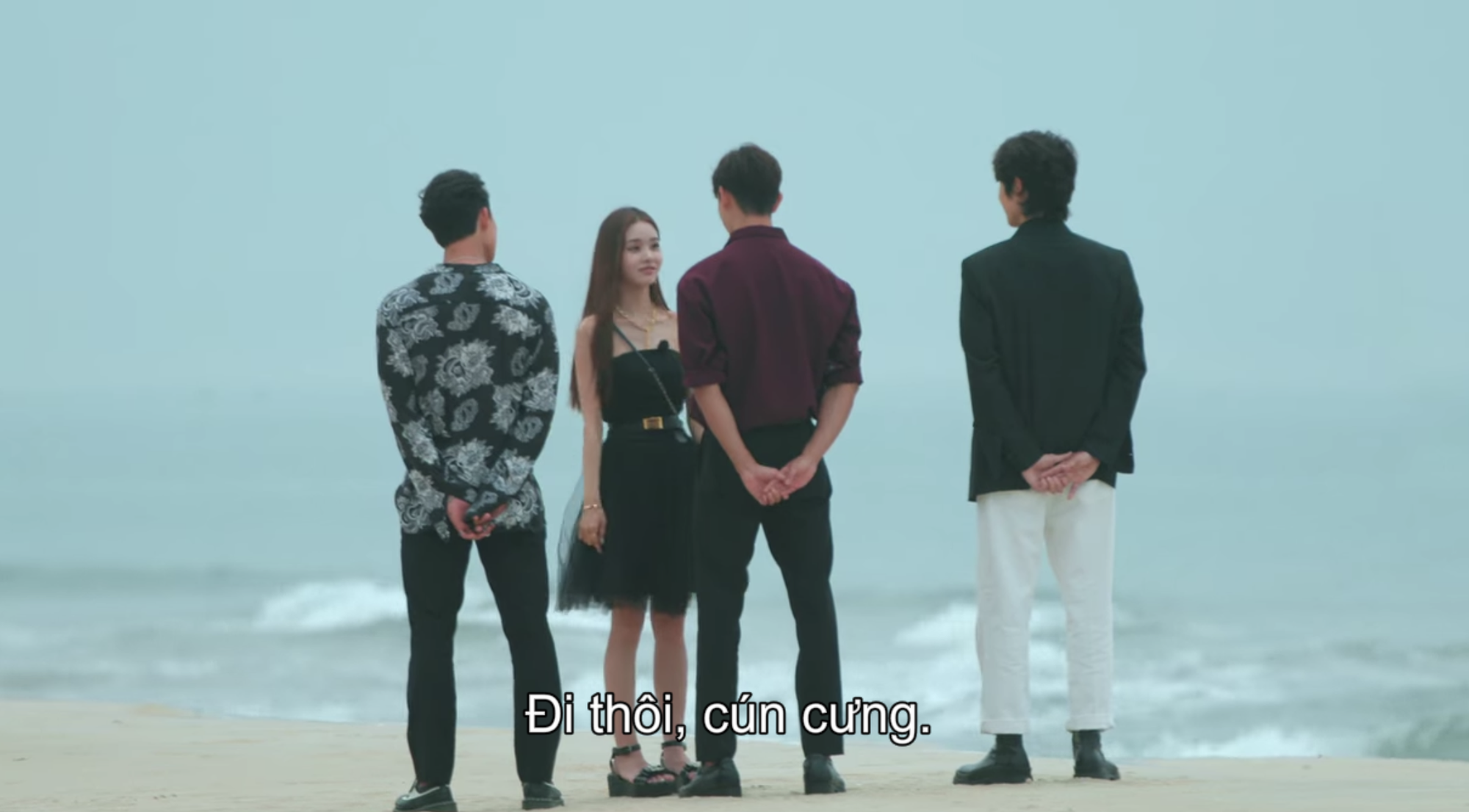 Chàng trai được mỹ nhân hot nhất Địa Ngục Độc Thân nắm tay ra về cùng là ai? - Ảnh 1. Chàng trai được mỹ nhân hot nhất Địa Ngục Độc Thân nắm tay ra về cùng là ai? - Ảnh 1.