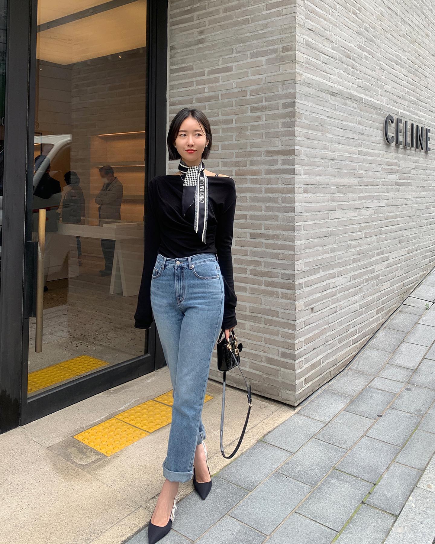 4 xu hướng đồ denim của mùa thu 2022 - Ảnh 10.