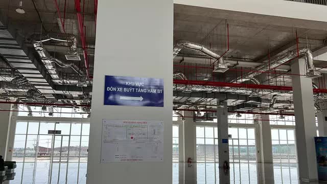 Cận cảnh bến xe Miền Đ&ocirc;ng mới trước ng&agrave;y đ&oacute;n c&aacute;c tuyến xe di dời từ bến xe cũ - Ảnh 4.