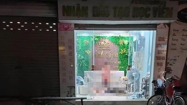 Nghi phạm sát hại cô gái ở tiệm spa có quan hệ tình cảm với nạn nhân - Ảnh 1.