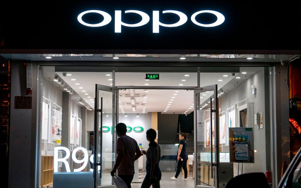 OPPO - Thương hiệu điện thoại Sơn T&ugrave;ng MTP từng l&agrave;m đại sứ c&oacute; nguy cơ sắp bay m&agrave;u tại ch&acirc;u &Acirc;u? - Ảnh 1.