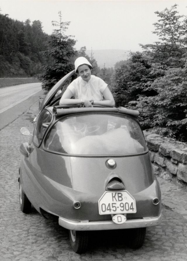 Isetta: Chiếc xe siêu nhỏ đầu tiên trên thế giới - Ảnh 9.