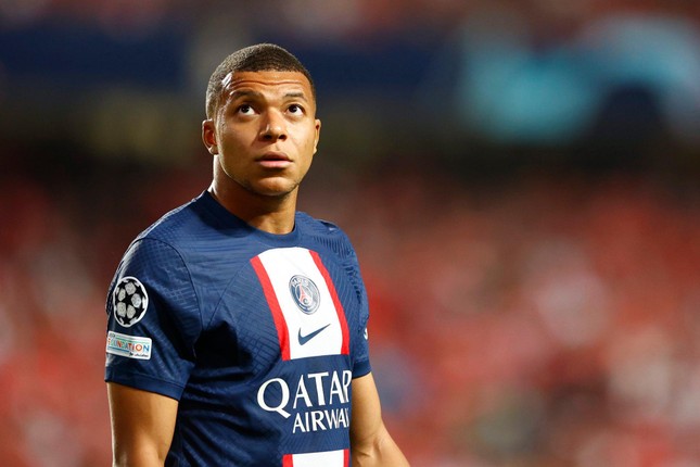 Sự nu&ocirc;ng chiều của PSG đ&atilde; dạy hư Mbappe như thế n&agrave;o? - Ảnh 5.