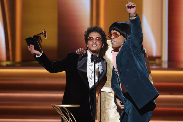 Bruno Mars tuy&ecirc;n bố kh&ocirc;ng nộp đề cử Grammy 2023 - Ảnh 1.