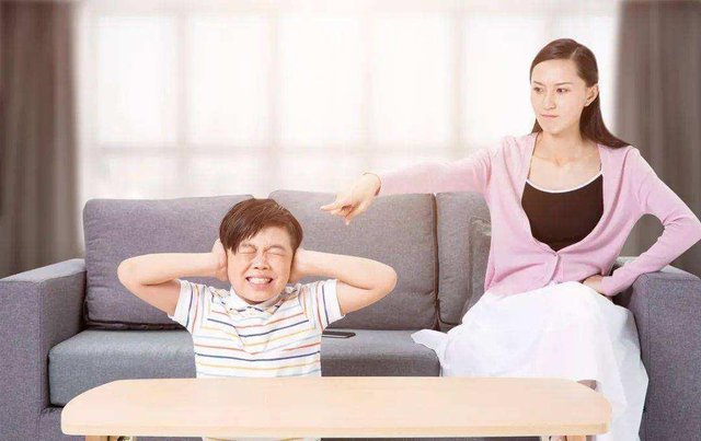 Muốn con khôn lớn trưởng thành cha mẹ hãy luôn nói 2 lời này, trẻ sẽ ngày càng tự tin hơn - Ảnh 1.