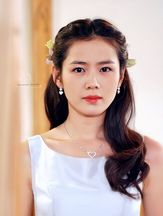 Nhan sắc thời trẻ của bộ tứ nhan sắc xứ Hàn: Song Hye Kyo, Son Ye Jin chuẩn nữ thần - Ảnh 3.