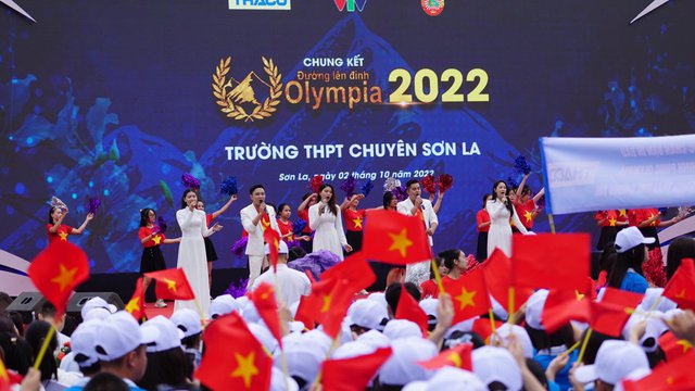 Chung kết Đường Lên Đỉnh Olympia 2022 khép lại: Rượt đuổi điểm số đến phút cuối cùng, thí sinh quê lúa vô địch! - Ảnh 30.