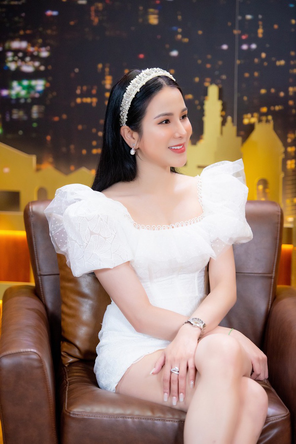 Diệp Lâm Anh lần đầu chia sẻ về biến cố hôn nhân, muốn được nuôi cả hai con - Ảnh 2. Diệp Lâm Anh lần đầu chia sẻ về biến cố hôn nhân, muốn được nuôi cả hai con - Ảnh 2.