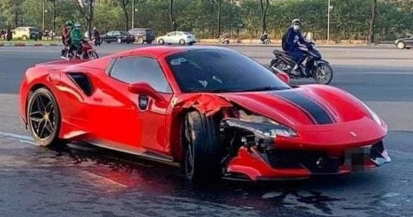 Ferrari 488 va chạm với xe máy sáng nay mạnh cỡ nào? Giá bao nhiêu? - Ảnh 1.