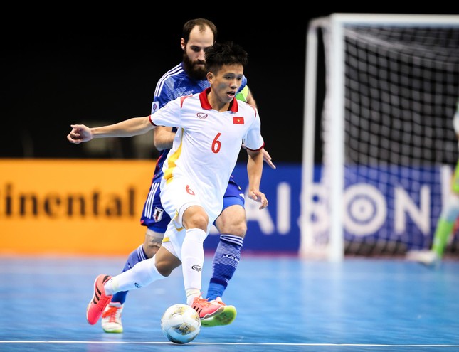 Lịch thi đấu tứ kết futsal châu Á 2022, ngày 4/10: Việt Nam gặp ngọn núi Iran - Ảnh 1.