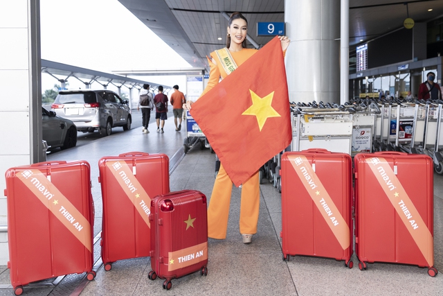 Đoàn Thiên Ân lên đường đến Indonesia thi Hoa hậu Hòa bình Quốc tế 2022 - Ảnh 6.