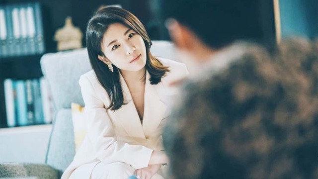 Phim của Ha Ji Won vừa lên sóng đã có tỷ suất người xem chạm đỉnh, khán giả khen hết lời - Ảnh 1.