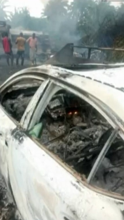 Nổ xe bồn tại Nigeria khiến ít nhất 12 người thiệt mạng - Ảnh 2.
