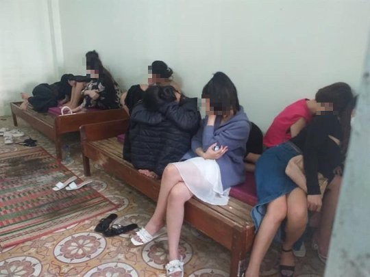 71 người phê pha ma túy tại quán karaoke ven biển Đà Nẵng - Ảnh 3.