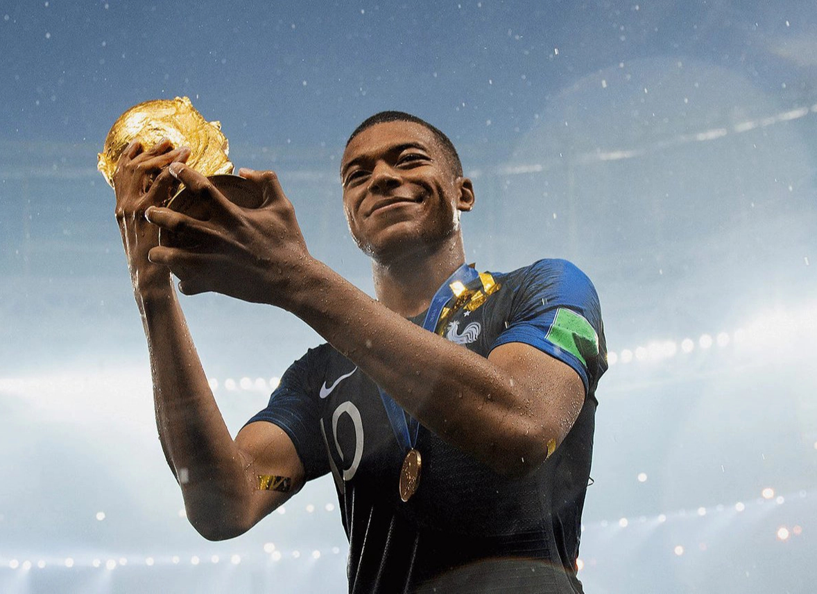 Những con số khổng lồ đằng sau kỳ World Cup đắt nhất lịch sử tại Qatar: 10 năm chuẩn bị, 7 sân vận động và số tiền thưởng không tưởng - Ảnh 2. Những con số khổng lồ đằng sau kỳ World Cup đắt nhất lịch sử tại Qatar: 10 năm chuẩn bị, 7 sân vận động và số tiền thưởng không tưởng - Ảnh 2.