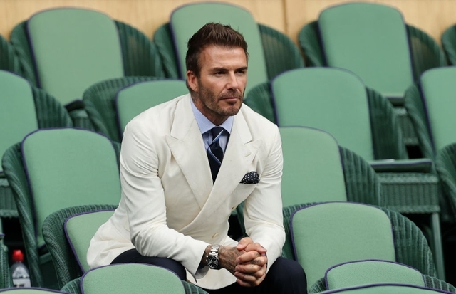 David Beckham phong độ và quyền lực ở tuổi 47: Triệu phú sắp làm ông nội vẫn lịch lãm như nam thần, bỏ túi thêm hàng triệu đô nhờ World Cup 2022 - Ảnh 3.