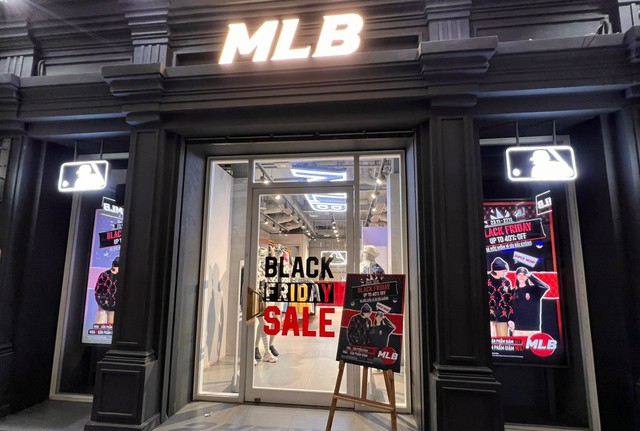 Mlb black best sale friday sale