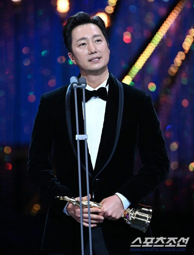 Thang Duy - diễn viên nước ngoài đầu tiên chiến thắng giải điện ảnh Rồng Xanh danh giá của Hàn Quốc - Ảnh 3.