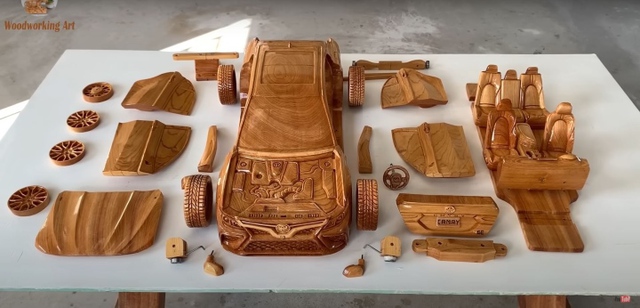 Cận cảnh Toyota Camry bằng gỗ vô cùng tinh xảo của thợ mộc Việt - Ảnh 6.