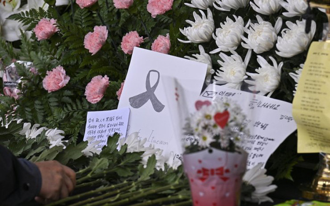Sẽ có viện trợ cho gia đình các nạn nhân nước ngoài trong thảm kịch Itaewon - Ảnh 1.