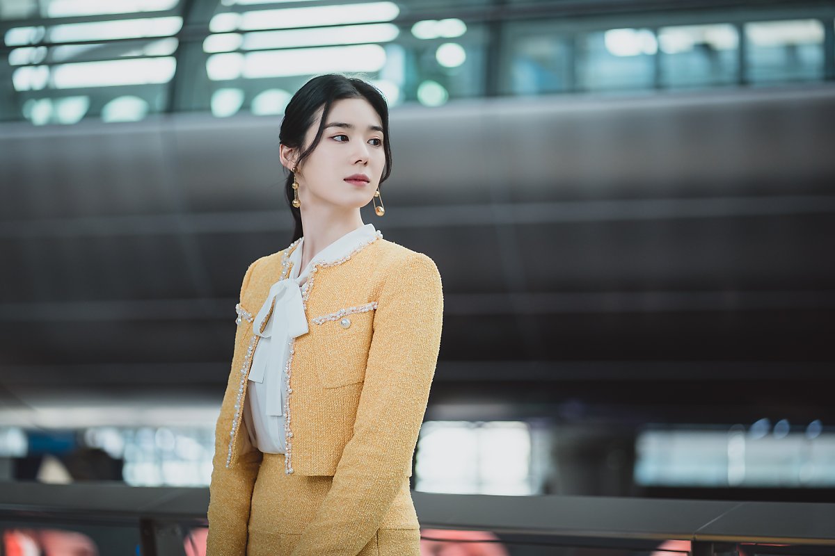 Học cách diện áo khoác vải tweed từ các diễn viên Hàn Quốc - Ảnh 8.