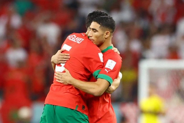 Achraf Hakimi, tỉ lệ mỡ thấp hơn siêu mẫu và bản lĩnh của Sư tử đầu đàn Morocco - Ảnh 4.