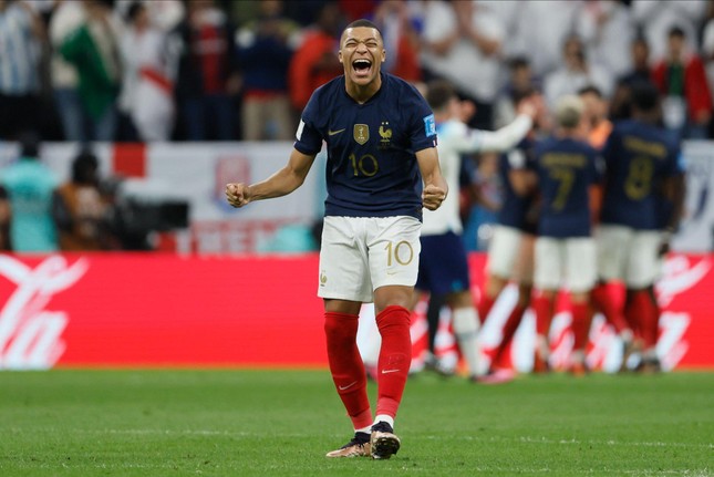 Tội đồ Harry Kane và biểu cảm cười trên nỗi đau của Mbappe khi công lý được thực thi - Ảnh 5.