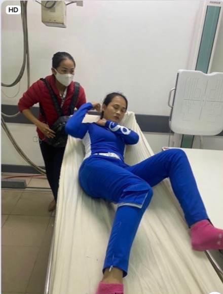 &Ocirc;ng Nguyễn Viết Dũng: Do bức x&uacute;c n&ecirc;n đập gậy sượt n&oacute;n, bật lại tr&uacute;ng nữ caddie - Ảnh 2.