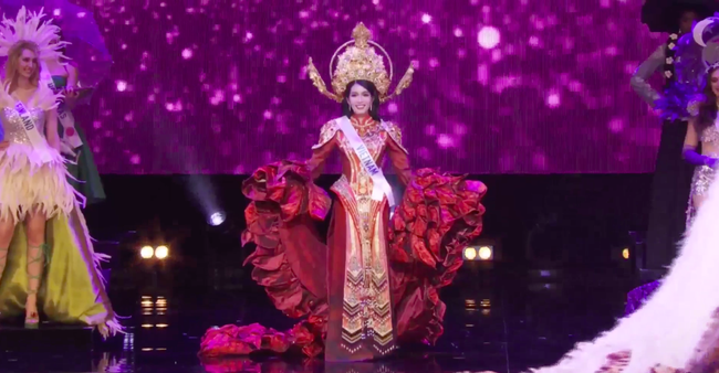 Á hậu Phương Anh toả sáng trong phần thi Trang phục dân tộc tại Chung kết Hoa hậu Quốc tế 2022 - Ảnh 5.