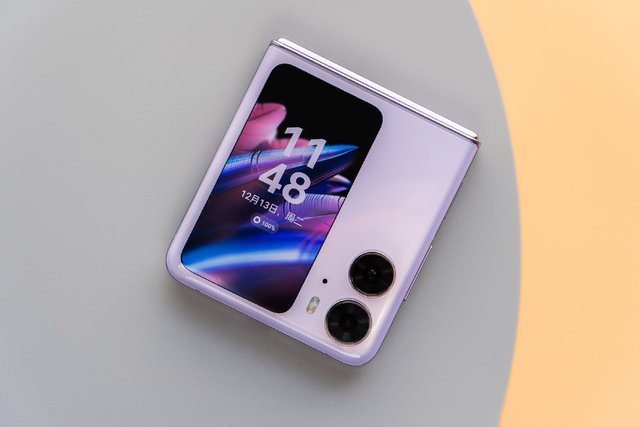 Ảnh thực tế OPPO Find N2 Flip: Đ&acirc;y l&agrave; c&aacute;ch OPPO đối mặt Samsung! - Ảnh 4.