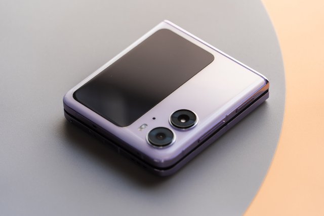 Ảnh thực tế OPPO Find N2 Flip: Đ&acirc;y l&agrave; c&aacute;ch OPPO đối mặt Samsung! - Ảnh 11.