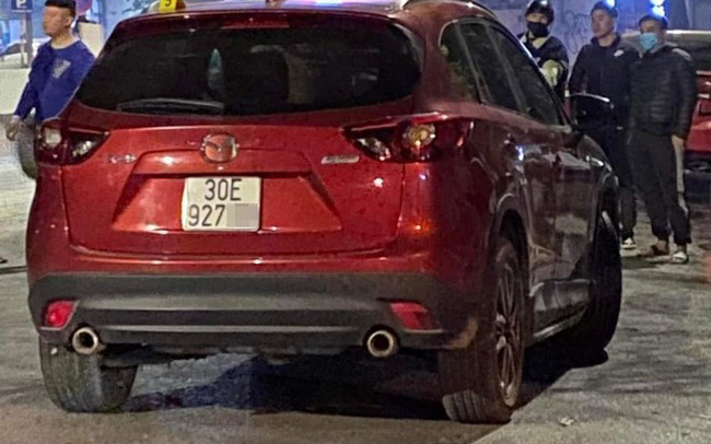 Tài xế Mazda CX-5 tông 4 người bị thương có nồng độ cồn kịch khung - Ảnh 1.