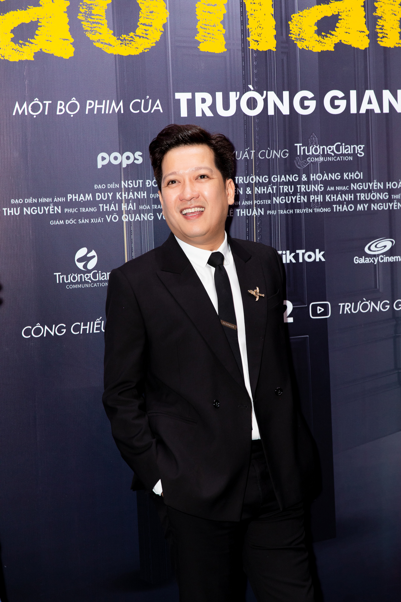 Họp báo phim Tết của Trường Giang: Visual Nhã Phương át vía cả dàn sao, HIEUTHUHAI debut diễn xuất với lý do bất ngờ - Ảnh 2. Họp báo phim Tết của Trường Giang: Visual Nhã Phương át vía cả dàn sao, HIEUTHUHAI debut diễn xuất với lý do bất ngờ - Ảnh 2.