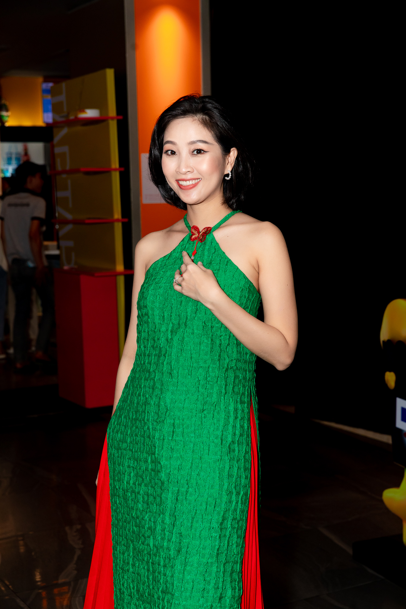 Họp báo phim Tết của Trường Giang: Visual Nhã Phương át vía cả dàn sao, HIEUTHUHAI debut diễn xuất với lý do bất ngờ - Ảnh 11. Họp báo phim Tết của Trường Giang: Visual Nhã Phương át vía cả dàn sao, HIEUTHUHAI debut diễn xuất với lý do bất ngờ - Ảnh 11.