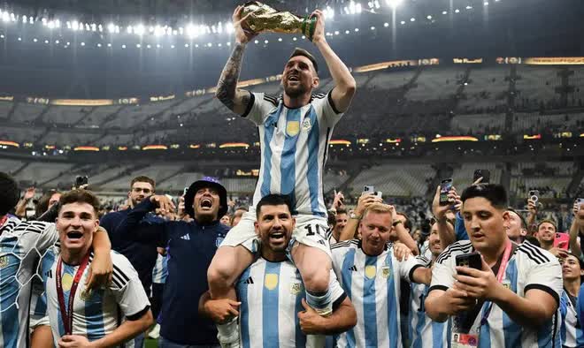 Tình bạn đáng ngưỡng mộ của Messi và Aguero: Gặp gỡ từ thời niên thiếu, cùng trải qua bi kịch và vinh quang sau gần hai thập kỷ sánh vai - Ảnh 6.