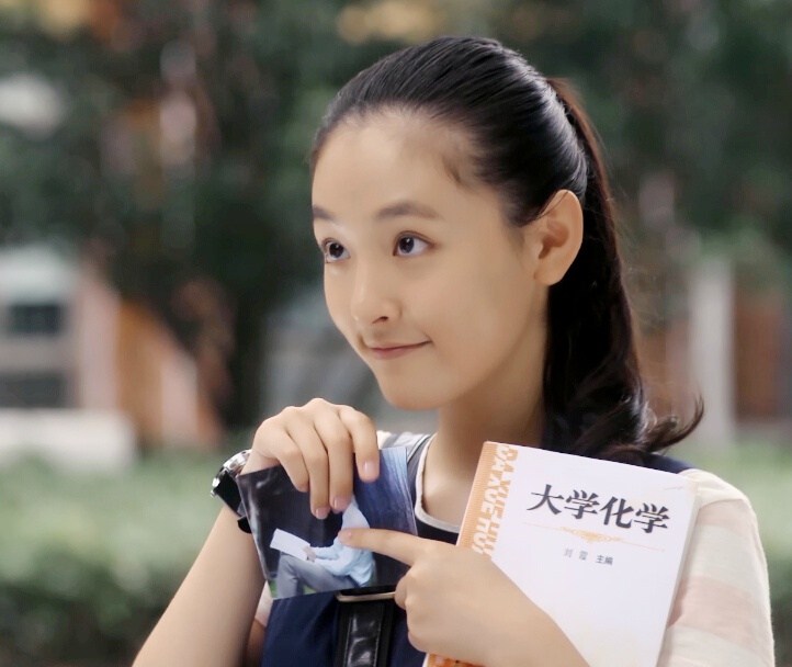 Ngán ngẩm tạo hình trăm phim như một của hội mỹ nhân Hoa ngữ: Đến bao giờ nàng thơ Đông Cung mới thôi ăn mày quá khứ? - Ảnh 23. Ngán ngẩm tạo hình trăm phim như một của hội mỹ nhân Hoa ngữ: Đến bao giờ nàng thơ Đông Cung mới thôi ăn mày quá khứ? - Ảnh 23.