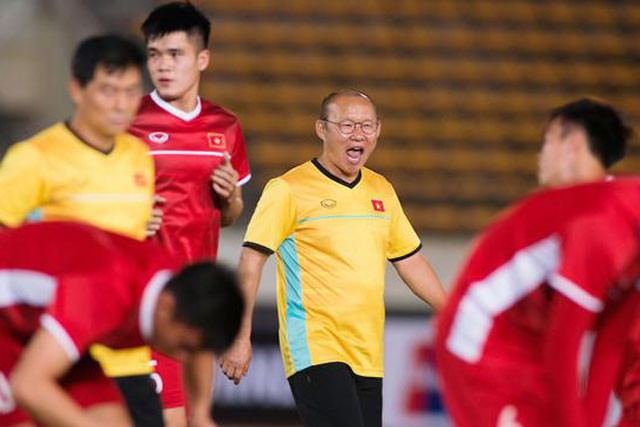 Báo Thái Lan: ‘ĐT Việt Nam thể hiện phong độ đáng sợ bằng lối chơi tuyệt đẹp’ - Ảnh 2.