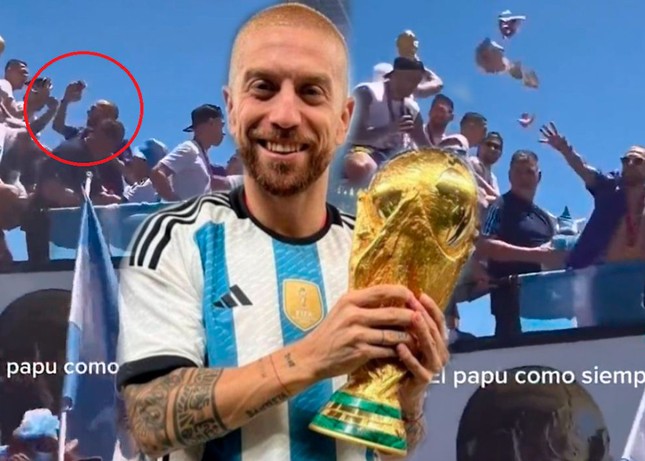 Tuyển thủ Argentina tấu hài khi diễu hành mừng chức vô địch - Ảnh 1.