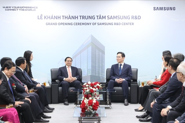 Thủ tướng đề nghị Samsung coi Việt Nam là cứ điểm’ quan trọng nhất, chiến lược toàn cầu - Ảnh 2.