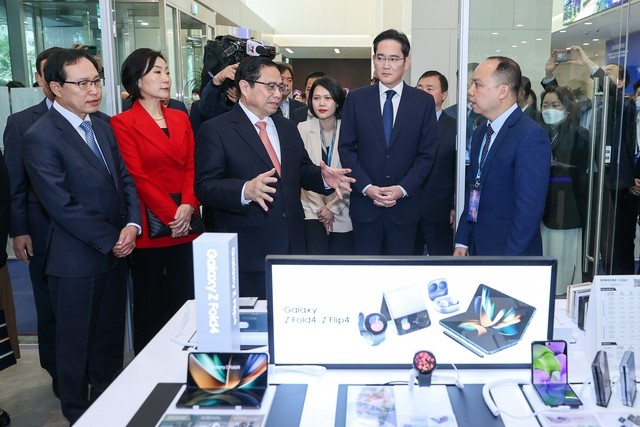 Thủ tướng đề nghị Samsung coi Việt Nam là cứ điểm’ quan trọng nhất, chiến lược toàn cầu - Ảnh 1.