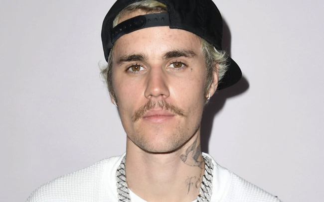 Justin Bieber gần đạt được thỏa thuận trị giá 200 triệu USD để bán bản quyền âm nhạc - Ảnh 1.
